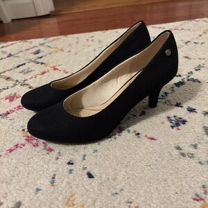 LifeStride Women’s Black Pump Heels